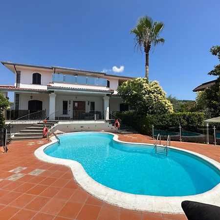 B&B Villa Nunzia แอร์โกลาโน ภายนอก รูปภาพ
