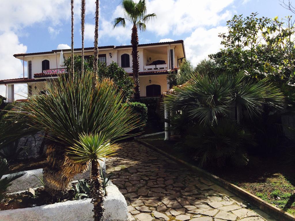 B&B Villa Nunzia แอร์โกลาโน ภายนอก รูปภาพ